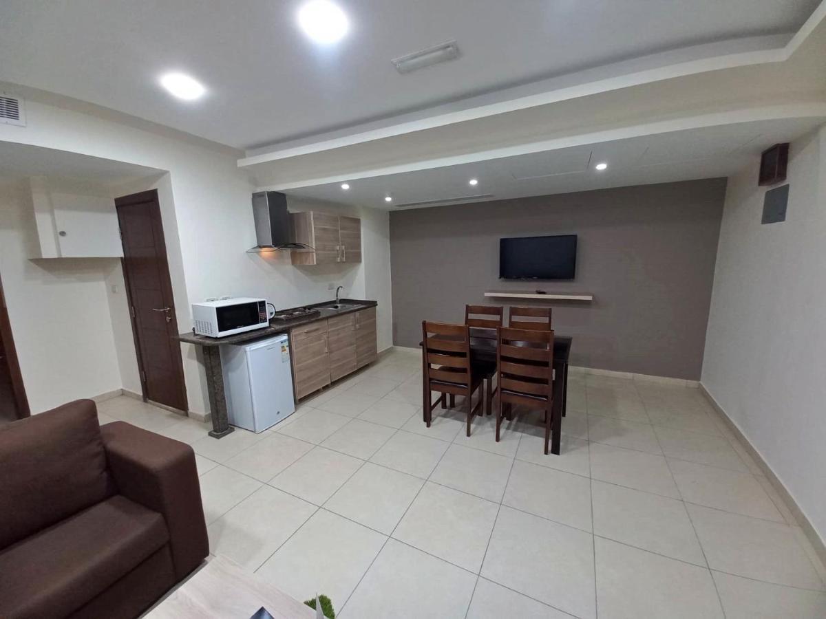 Lujain Hotel فندق النور واللجين Amman Luaran gambar