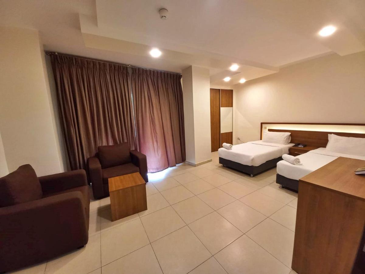 Lujain Hotel فندق النور واللجين Amman Luaran gambar