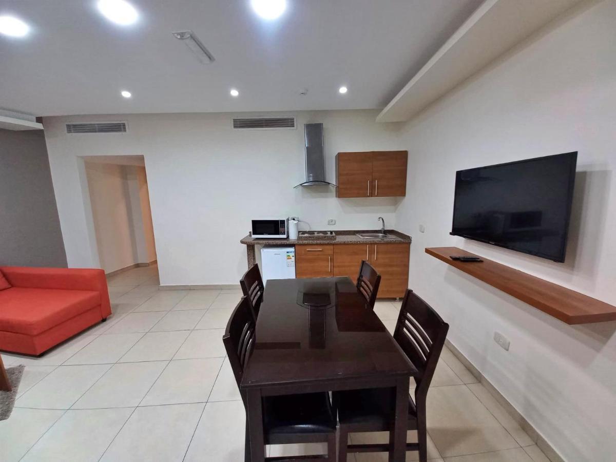 Lujain Hotel فندق النور واللجين Amman Luaran gambar
