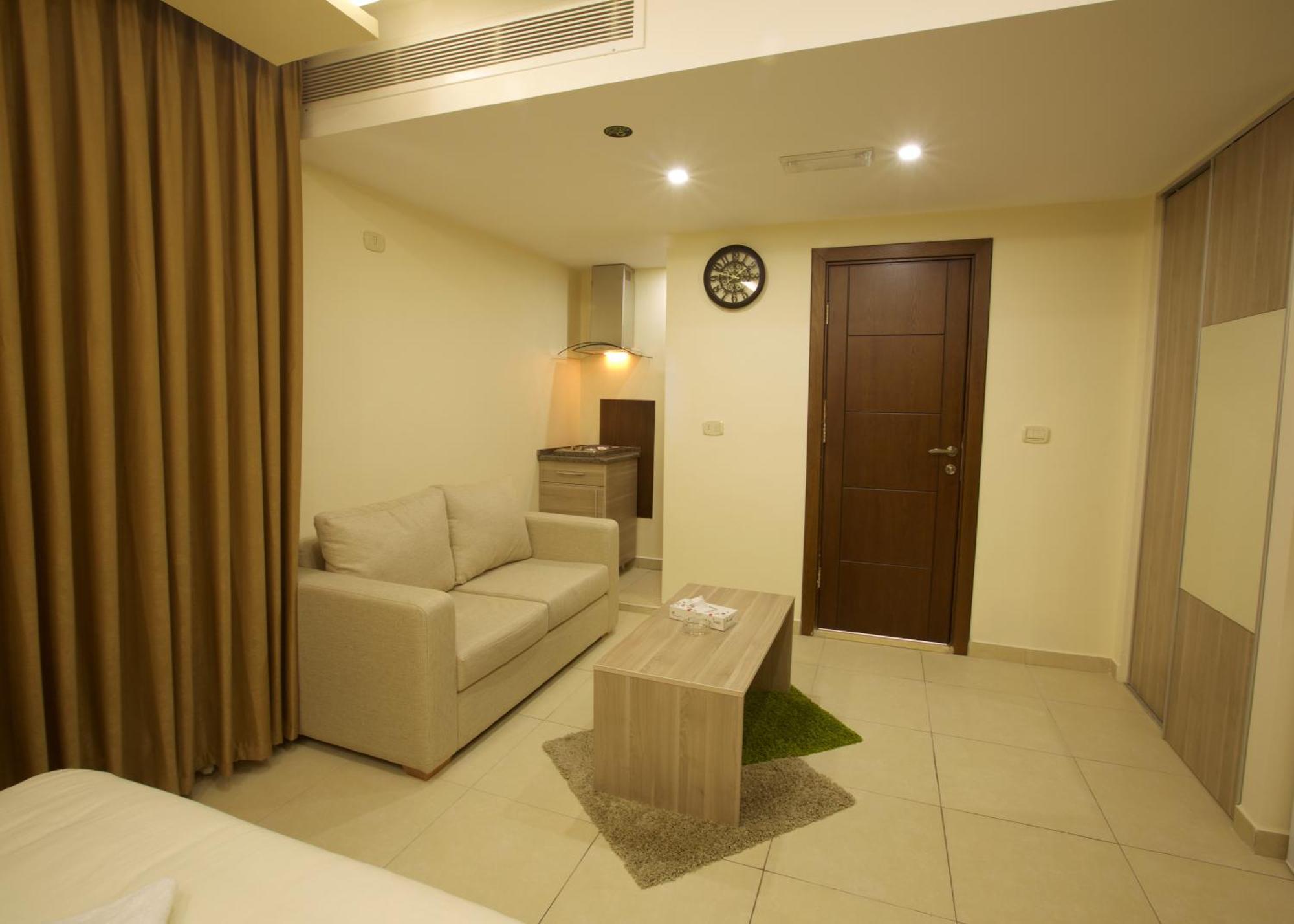 Lujain Hotel فندق النور واللجين Amman Luaran gambar