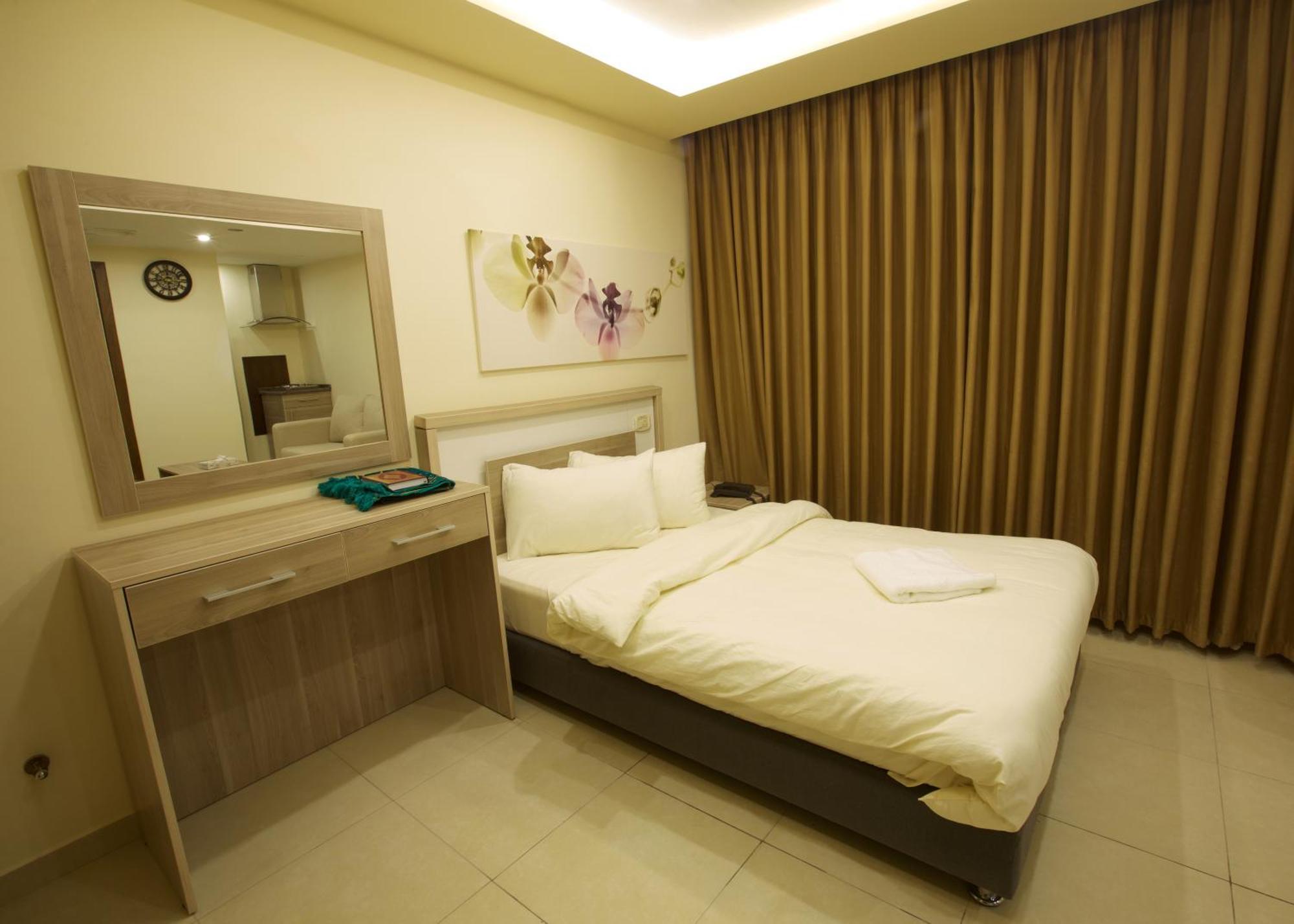 Lujain Hotel فندق النور واللجين Amman Bilik gambar