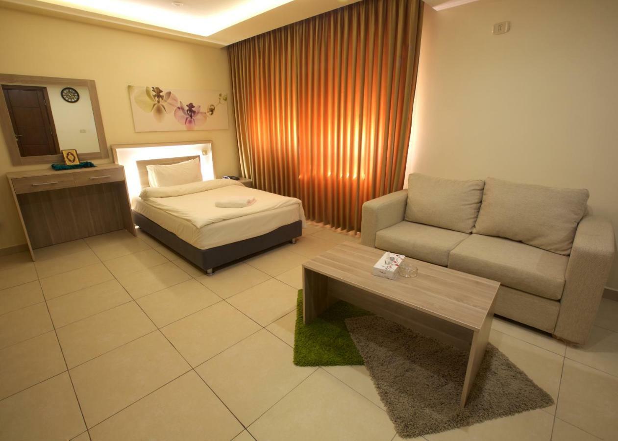 Lujain Hotel فندق النور واللجين Amman Luaran gambar